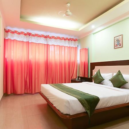 Treebo Trip Grand Regency Hotel Bangalore Exterior photo